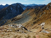 58 Vista verso il Passo di Porcile ed il Valegino